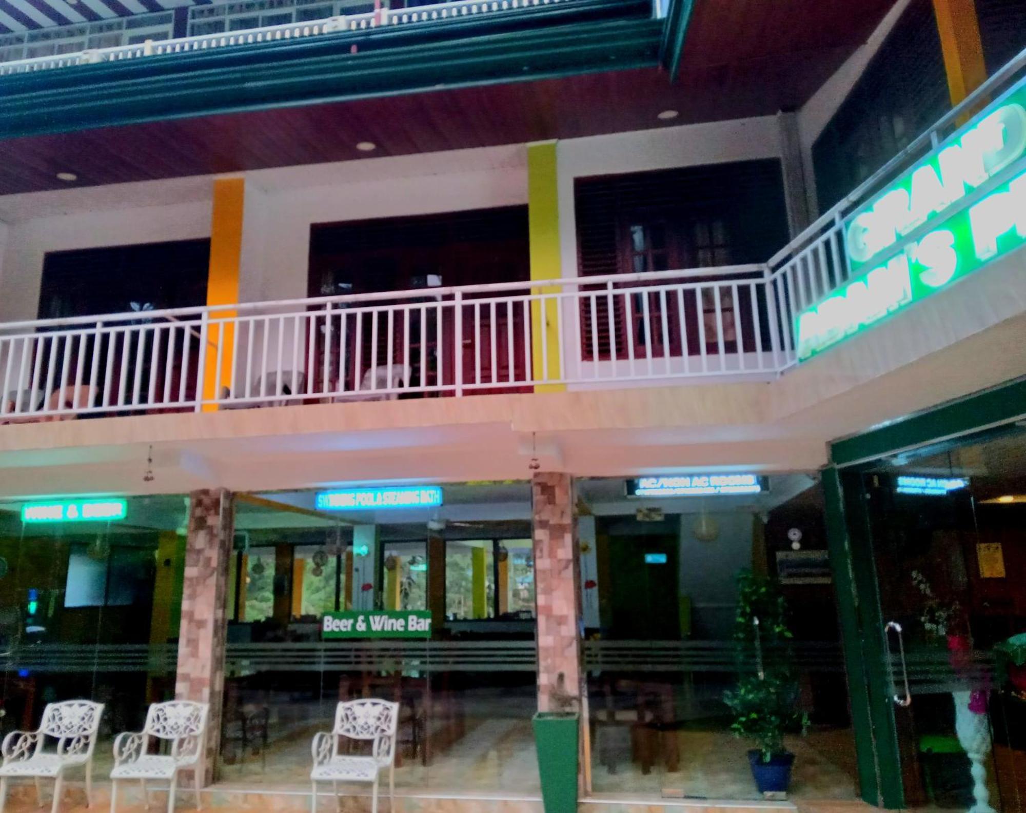 Grand Adamspeak Hotel Nallathanniya Ngoại thất bức ảnh