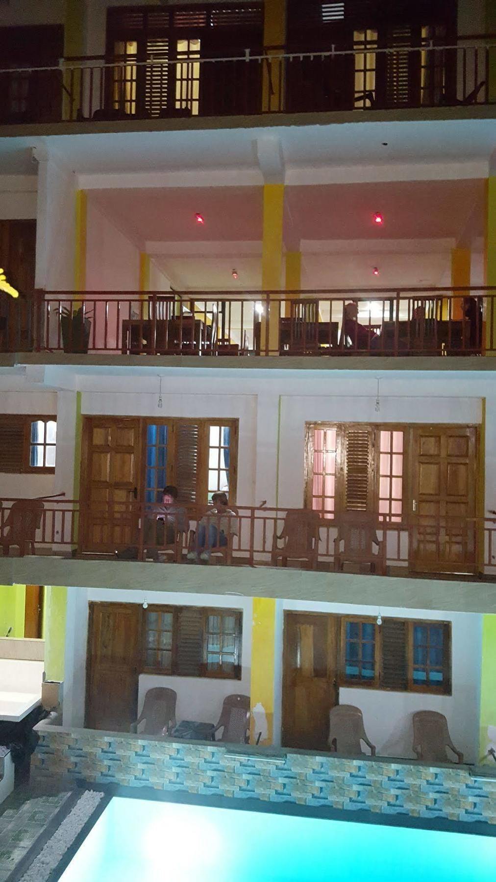 Grand Adamspeak Hotel Nallathanniya Ngoại thất bức ảnh