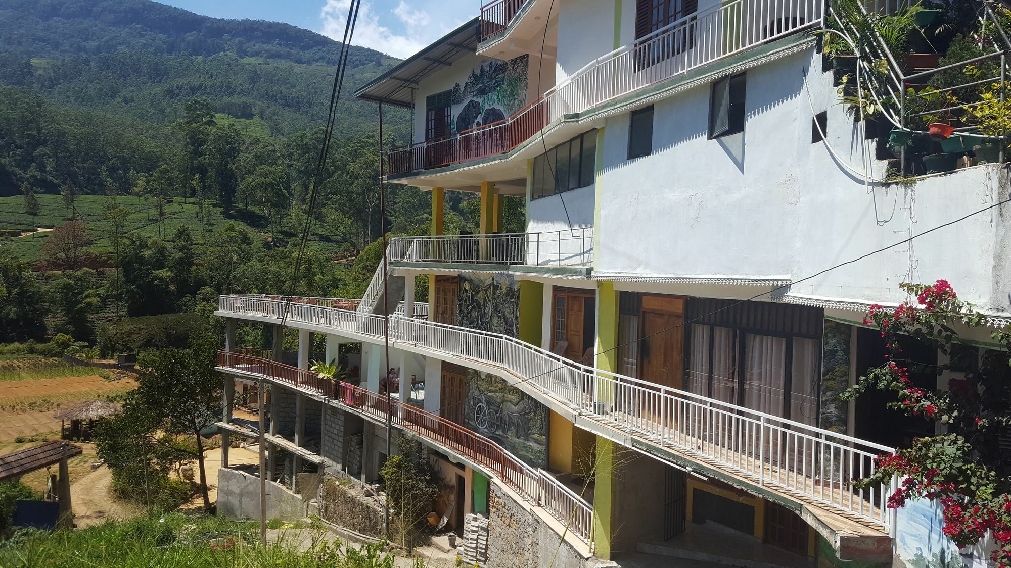 Grand Adamspeak Hotel Nallathanniya Ngoại thất bức ảnh